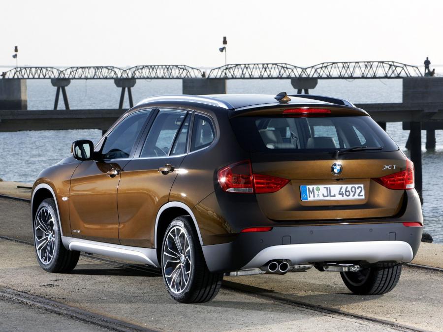  BMW X1 xDrive 2.8i 2009 года  (фото 17 из 30)